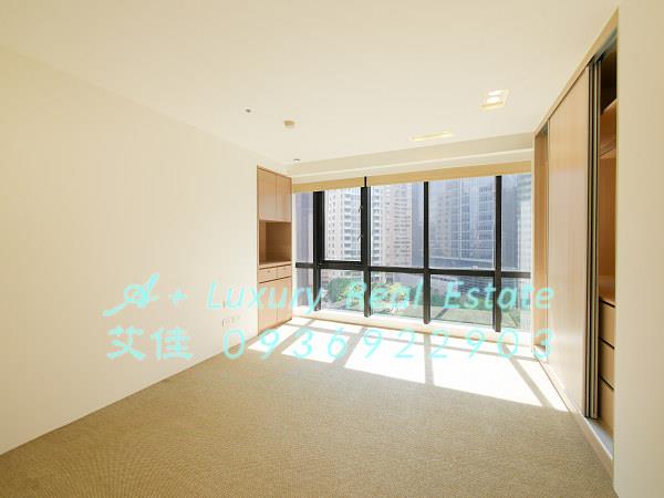 台北大安區大樓-11