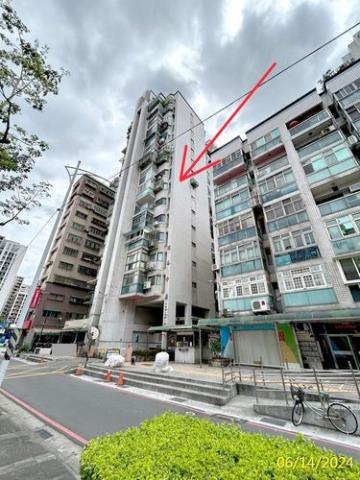 新北大樓法拍-2