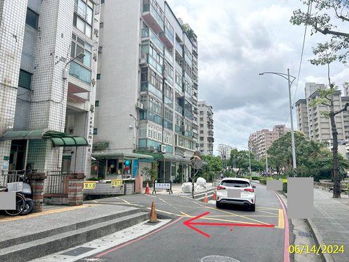 新北大樓法拍-4