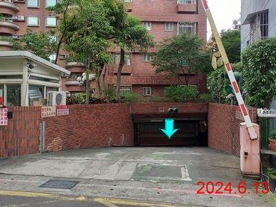 台北拍賣大樓-5