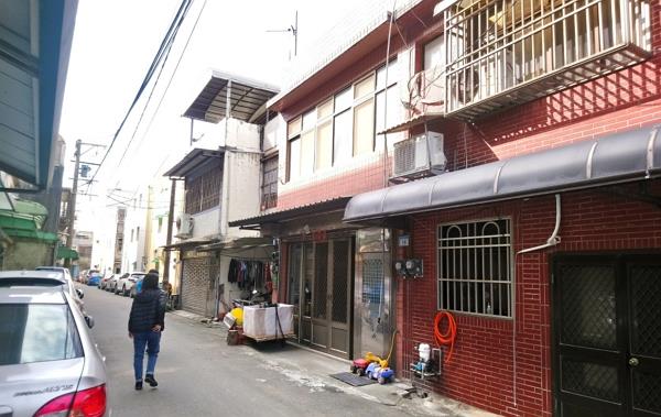 桃園平鎮法拍透天-2