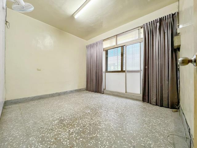 台中沙鹿透天-10