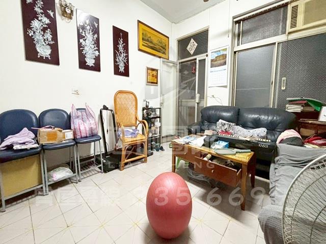 台南東區透天-1