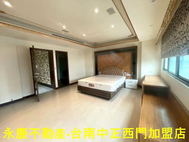 中西區透天-9