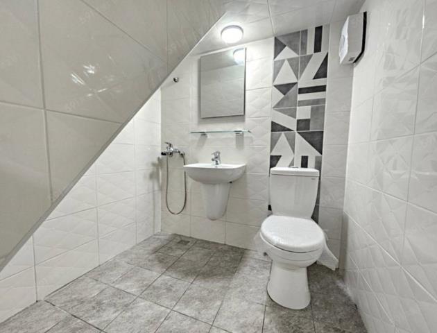 台南東區透天-11