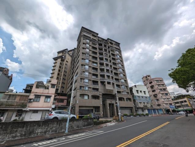 新北板橋法拍大樓-1