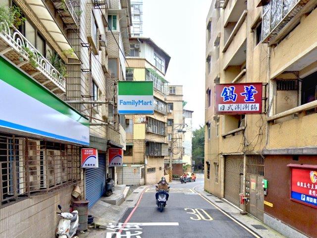 新北淡水公寓法拍-5