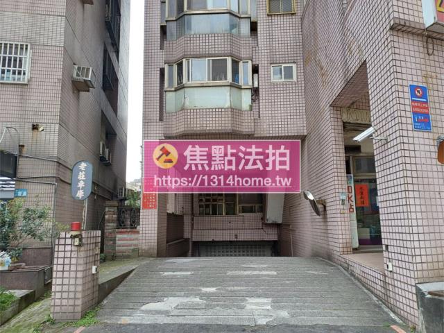 新北淡水法拍大樓-6