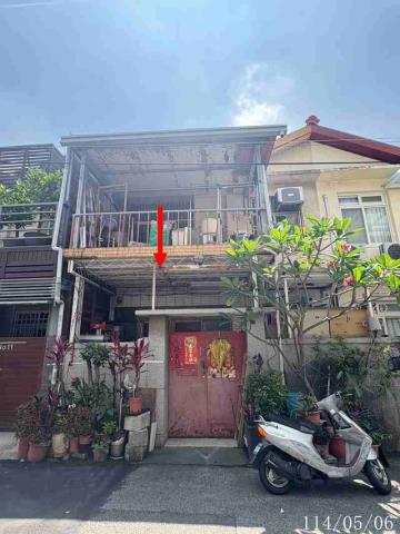 台中西區透天法拍-8