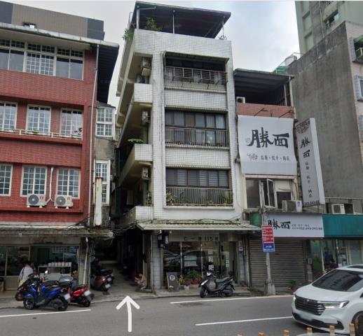 基隆仁愛區法拍透天-1