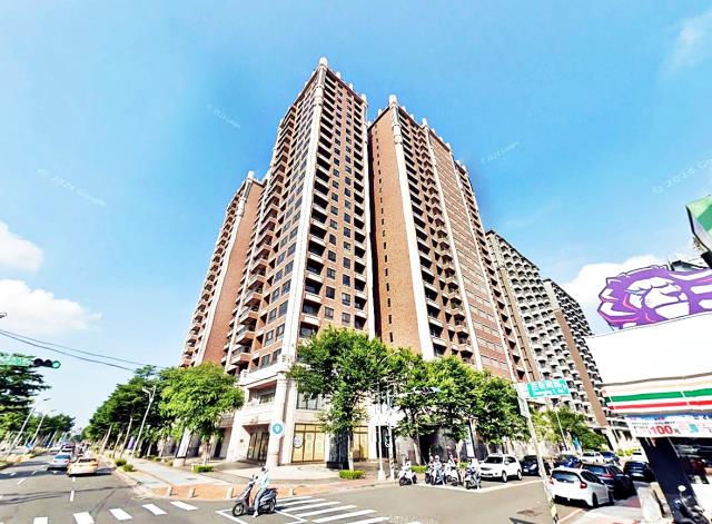 中悅皇苑三房二平車