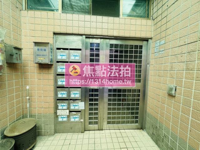 新北拍賣華廈-6