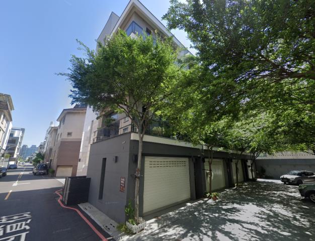 台南拍賣透天-1