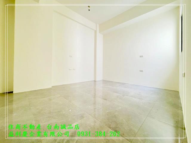 海佃質感面寬電梯雙車