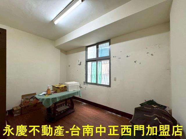 台南南區透天-9