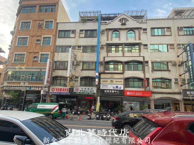 台南東區透天-11