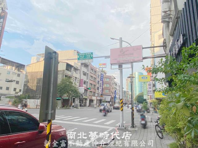台南東區透天-9