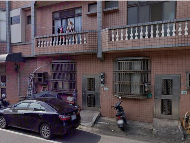 觀音拍賣透天-3