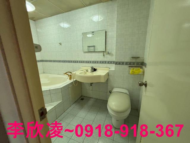 嘉義西區店面-2