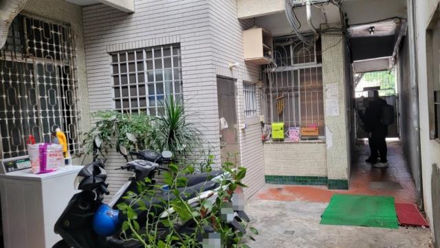 台南東區透天-15