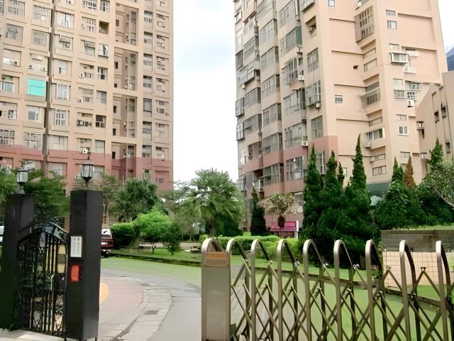 新北淡水法拍大樓-2