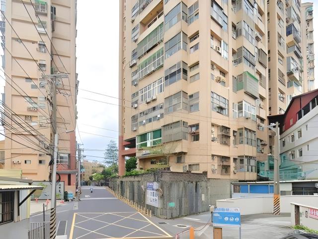 新北大樓法拍-3