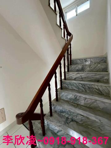 嘉義西區透天-9