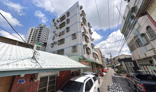 大里華廈法拍-4