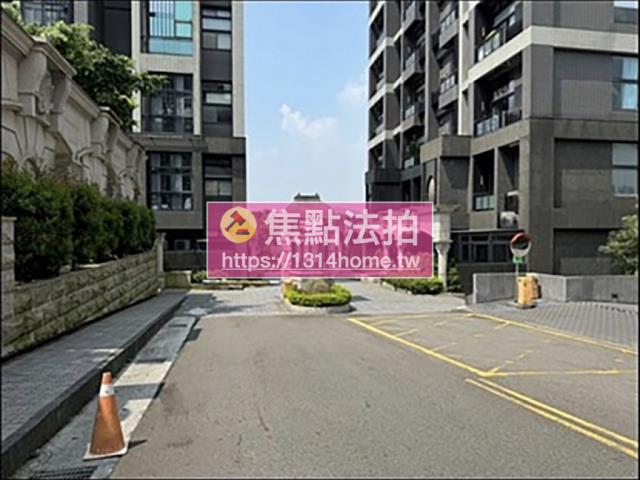 新北汐止法拍大樓-3