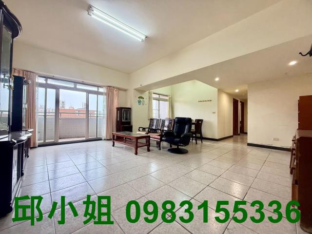 嘉義西區大樓-1