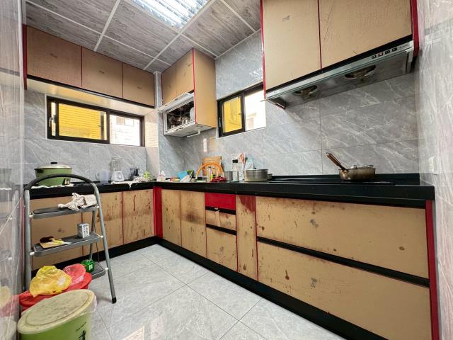 台南安平透天-7