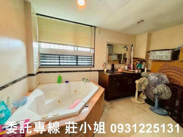 台南東區透天-8