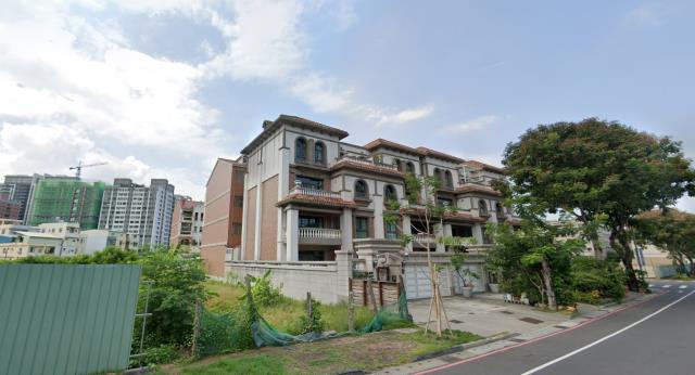 高雄楠梓別墅拍賣-5