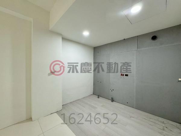 台南東區公寓-10