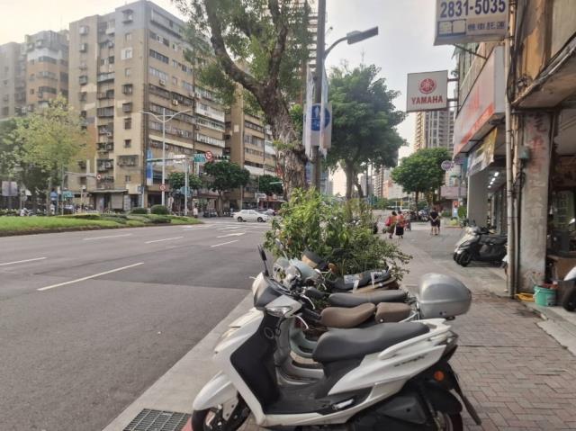 台北士林店面-5