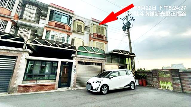 斗南鎮正福路車庫透天