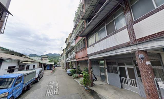 苗栗大湖拍賣透天-1