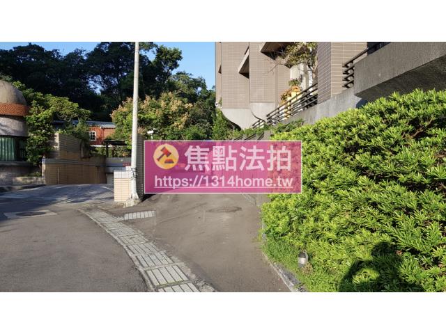 台北文山區法拍大樓-7