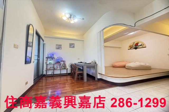 嘉義東區華廈-2