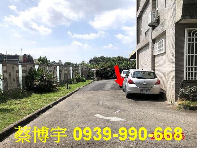 草屯鎮碧山富邑法拍屋