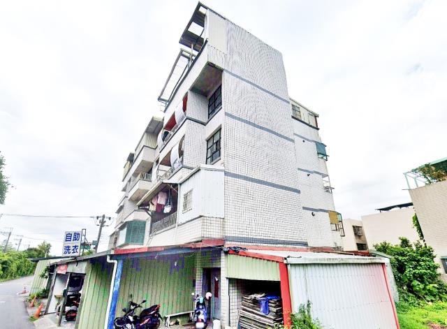 蘇澳鎮自強路三房公寓