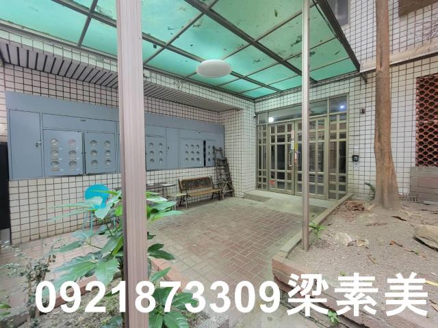 台南東區套房-13