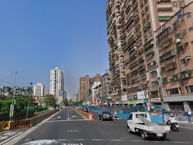 土城大樓法拍-8