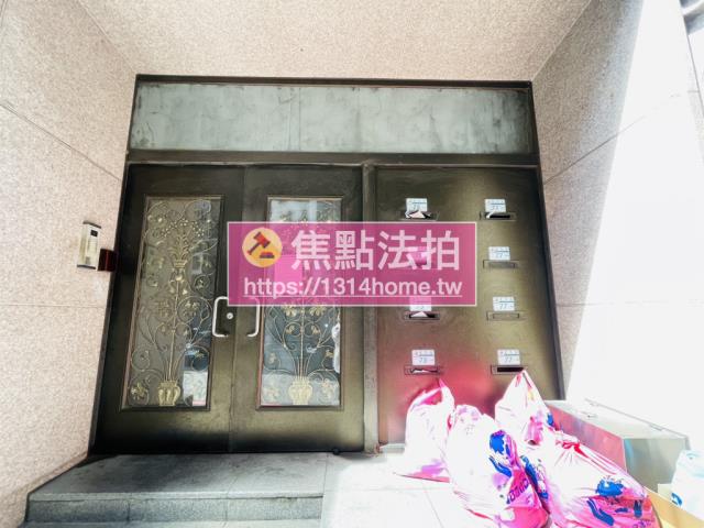 蘆洲拍賣華廈-8