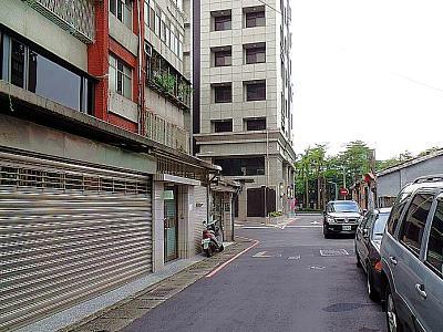 台北松山公寓法拍-6