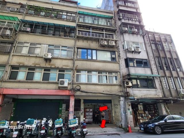 台北中正區公寓法拍-4