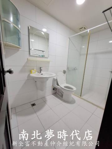 台南東區透天-10