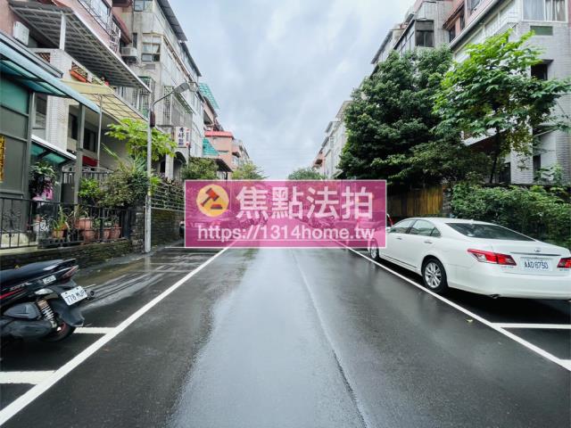 新北新店拍賣公寓-9