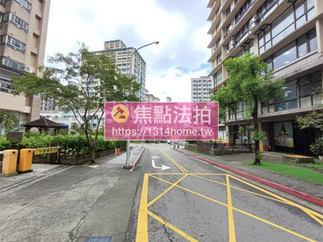 新北淡水大樓法拍-12