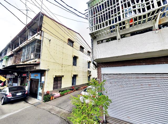 竹崎崎腳邊間透天